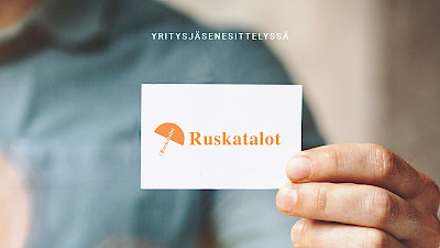 Vanhuksen ääntä kuunnellen